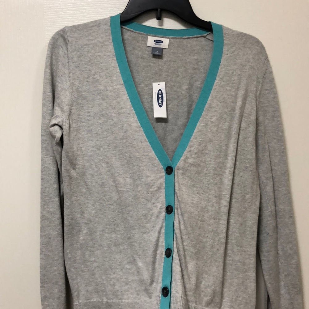 🛍🛍Gray cardigan with turquoise accent NWT